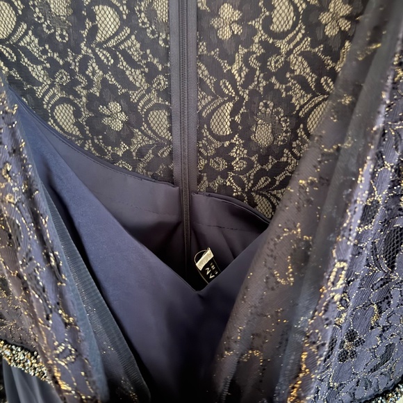 Mac Duggar special occasion gown size 18 blue lace with gold and beaded belt - Picture 6 of 15